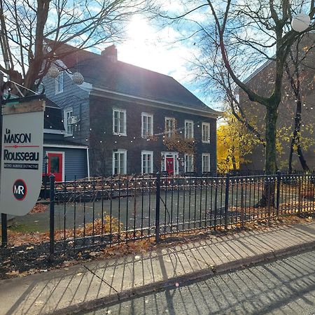 La Maison Rousseau Hotel Montmagny Eksteriør billede