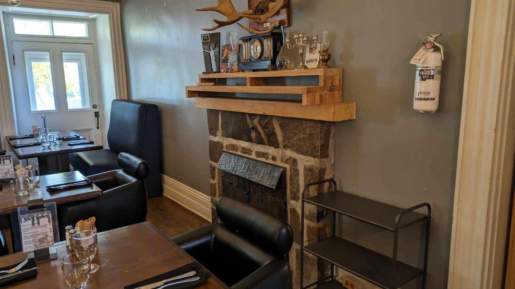 La Maison Rousseau Hotel Montmagny Eksteriør billede