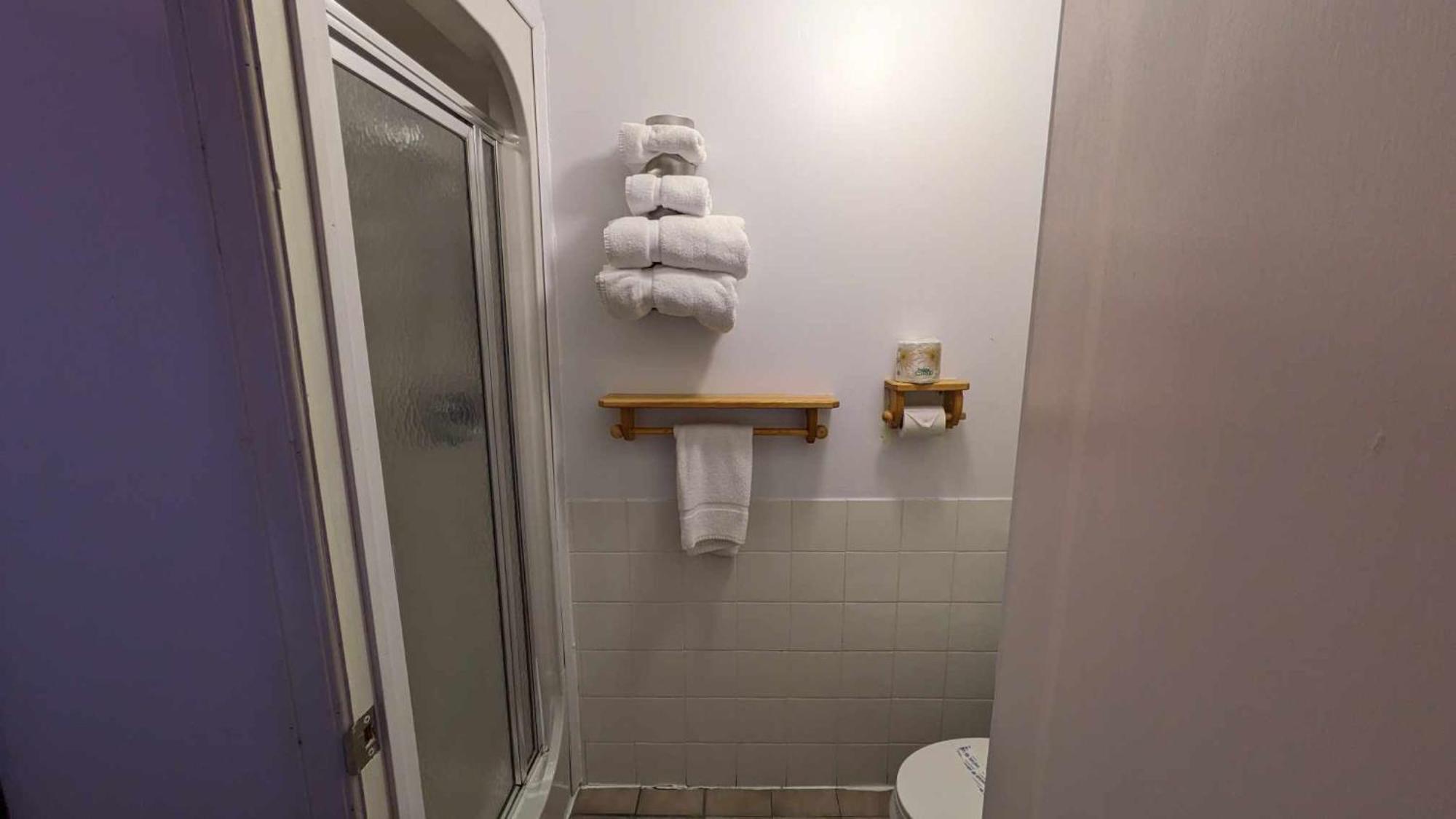 La Maison Rousseau Hotel Montmagny Værelse billede