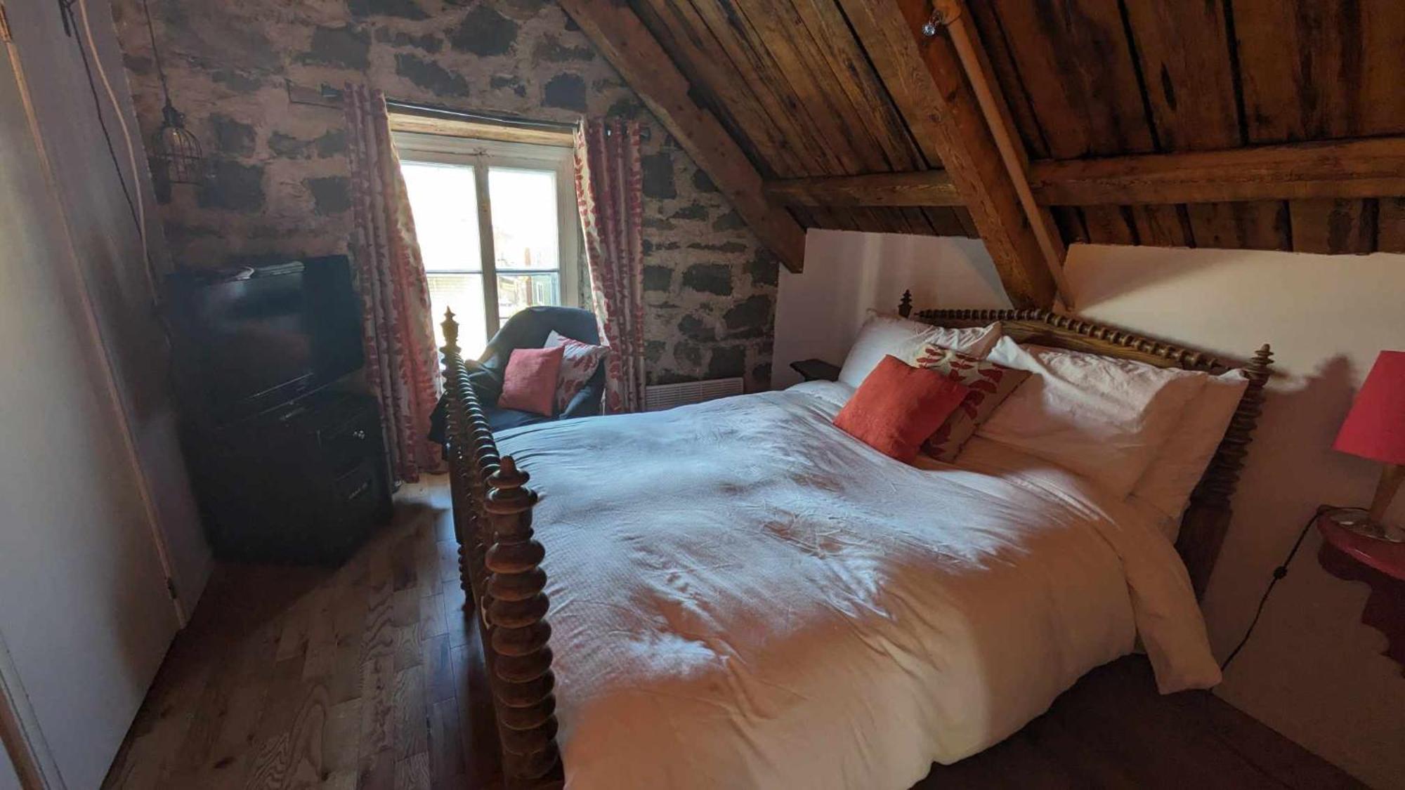 La Maison Rousseau Hotel Montmagny Værelse billede